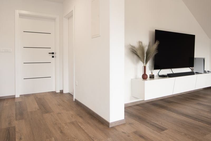 Laminate Floor Replacement in Hutchins, TX